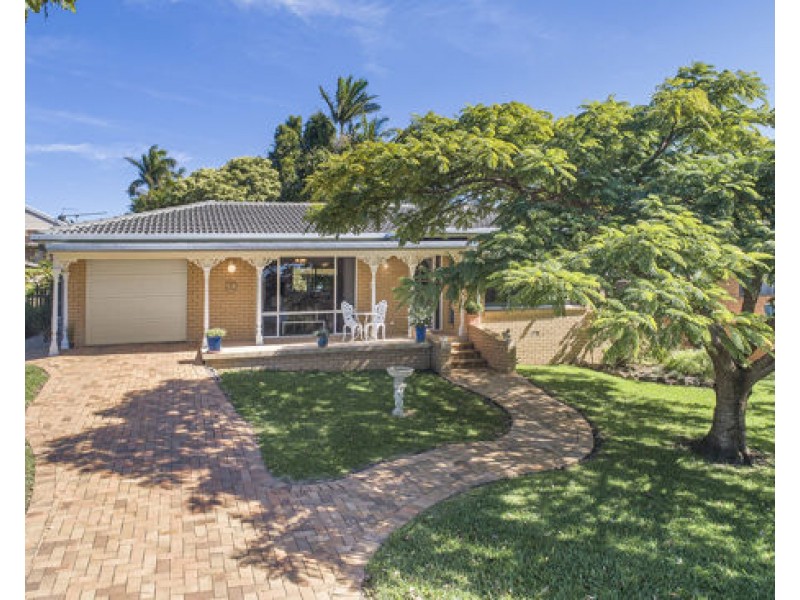 8 Dirrigeree Crescent, Sawtell NSW 2452