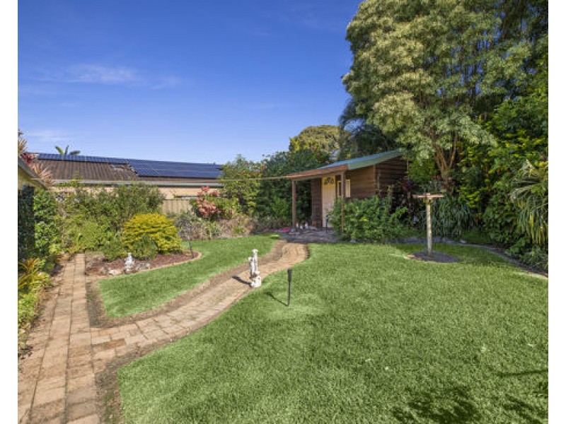 8 Dirrigeree Crescent, Sawtell NSW 2452