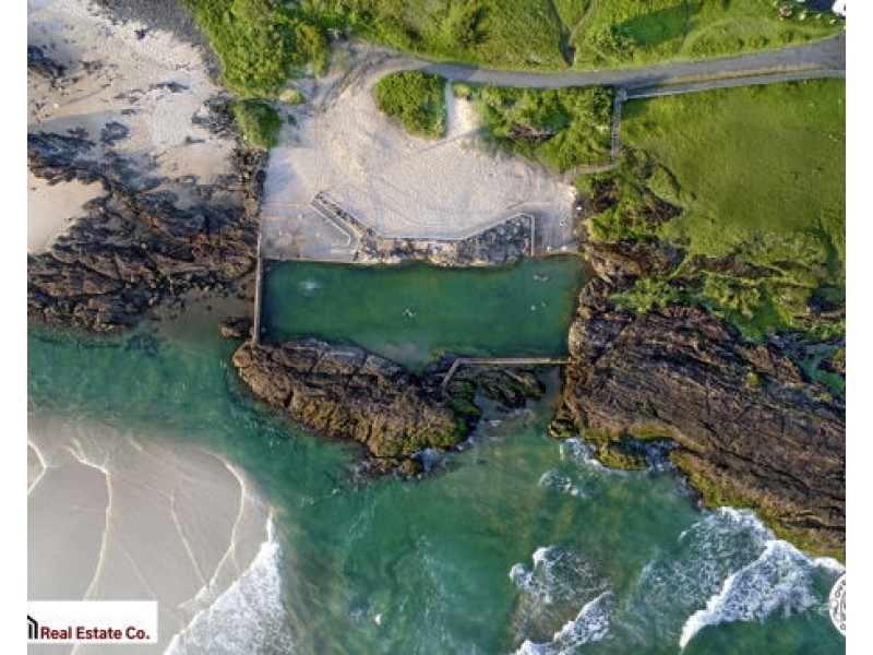 Apartment 1/4 First Avenue, Sawtell NSW 2452