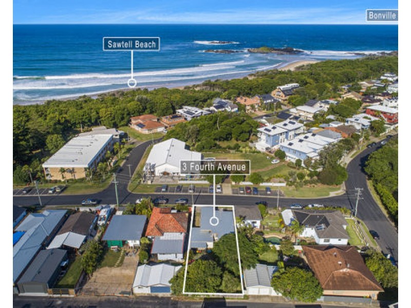 3 Fourth Avenue, Sawtell NSW 2452