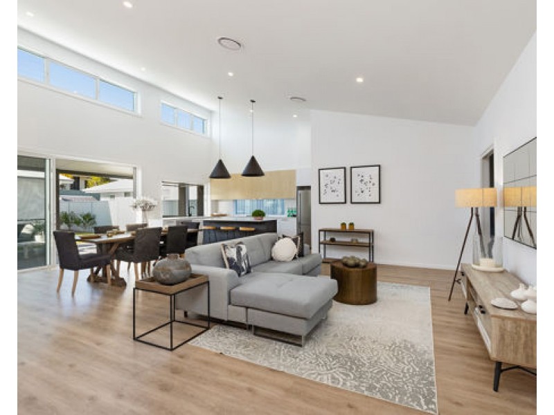 7 Angler Crescent, Bonville NSW 2441