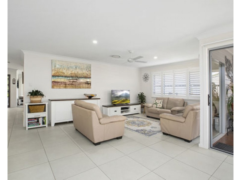 50 Mimiwali Drive, Bonville NSW 2441