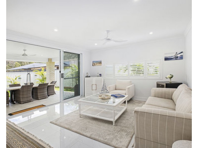 16 Bambara Drive, Bonville NSW 2441