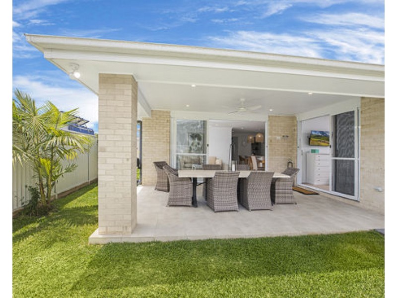 16 Bambara Drive, Bonville NSW 2441