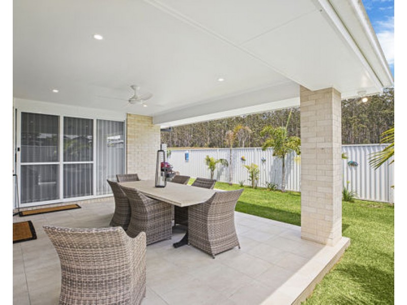 16 Bambara Drive, Bonville NSW 2441