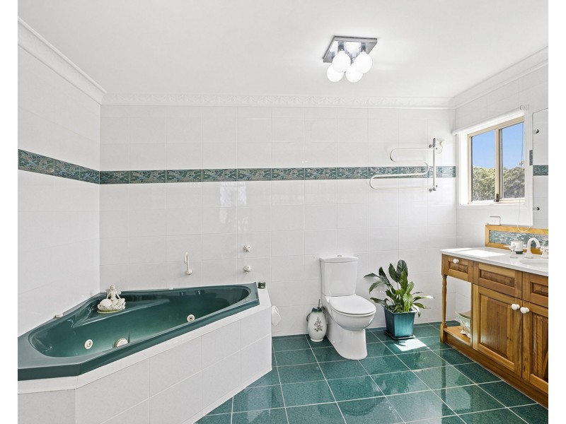 20 Royal Palm Drive, Sawtell NSW 2452