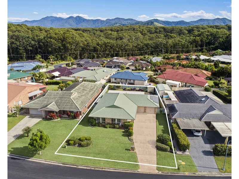 14 Royal Palm Drive, Sawtell NSW 2452