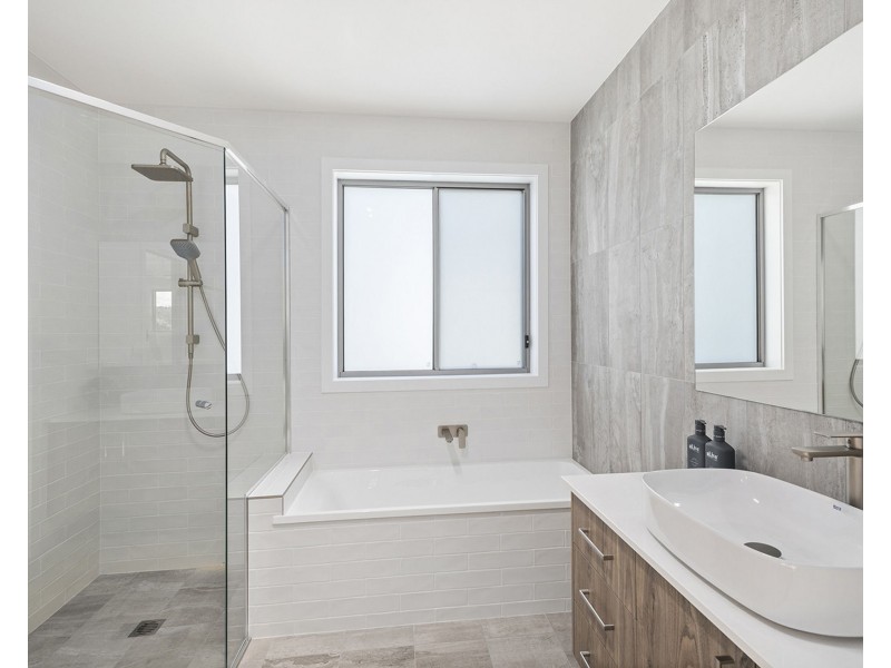 12 Thirteenth Avenue, Sawtell NSW 2452