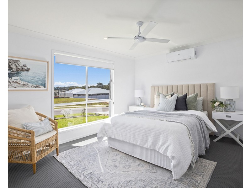 5 Cockatoo Ridge, Bonville NSW 2441