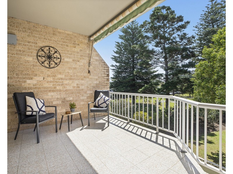8/6 Fourth Avenue, Sawtell NSW 2452