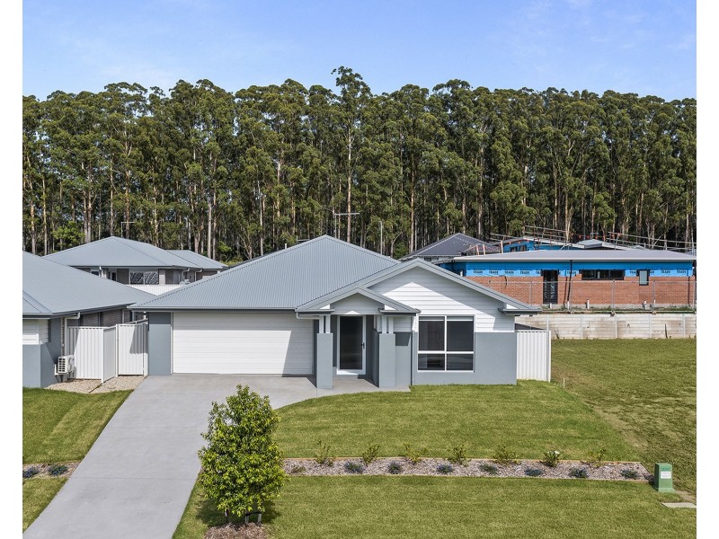 42 Bambara Drive, Bonville NSW 2441