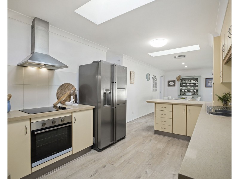 2 Sea Breeze Place, Boambee East NSW 2452