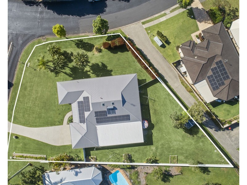 2 Sea Breeze Place, Boambee East NSW 2452