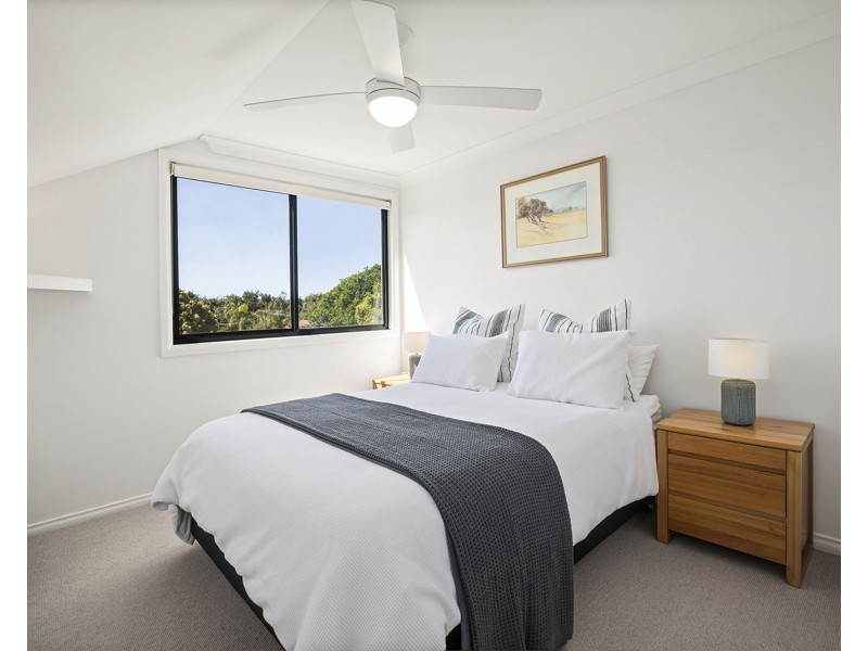 2/12 Eighteenth Avenue, Sawtell NSW 2452