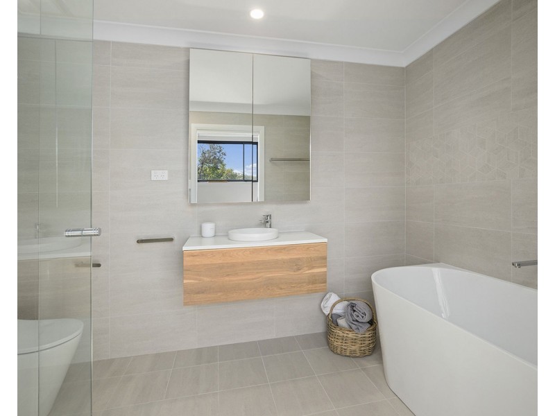 2/12 Eighteenth Avenue, Sawtell NSW 2452