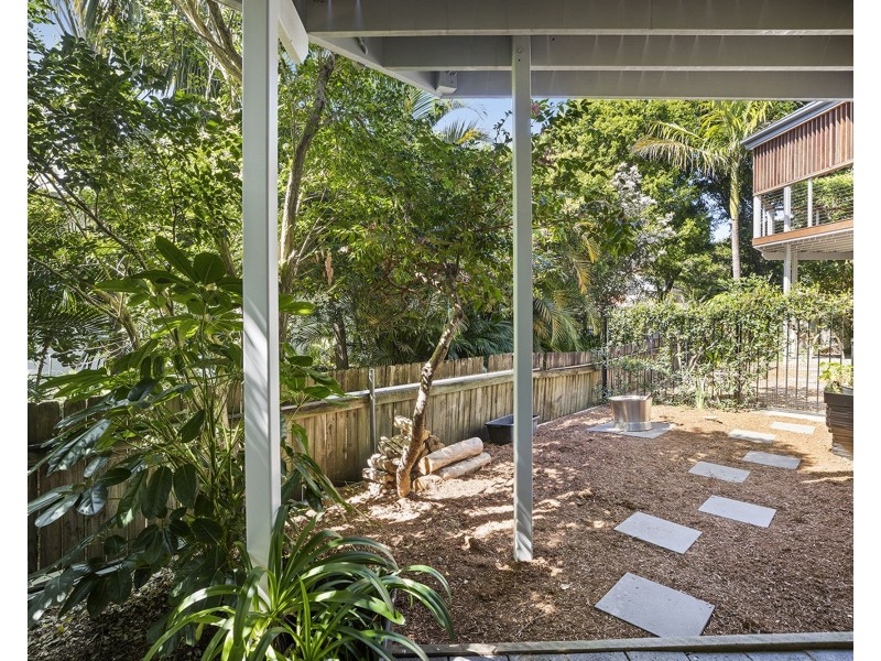 2/12 Eighteenth Avenue, Sawtell NSW 2452