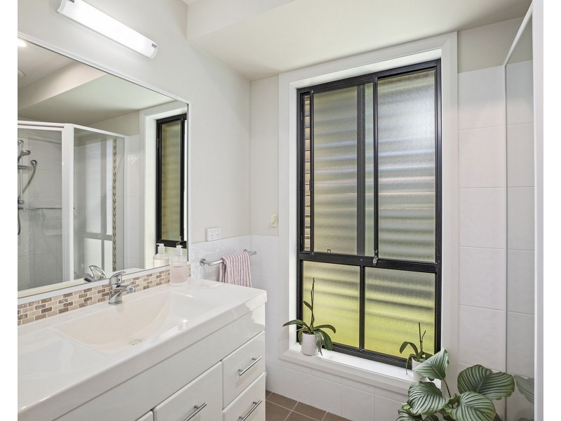 8 Rutland Street, Bonville NSW 2441