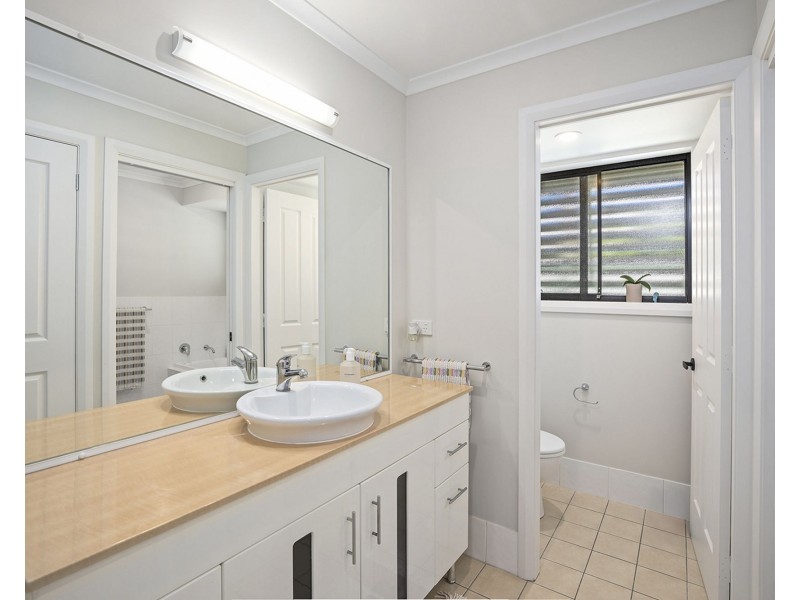 8 Rutland Street, Bonville NSW 2441