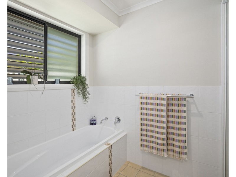 8 Rutland Street, Bonville NSW 2441