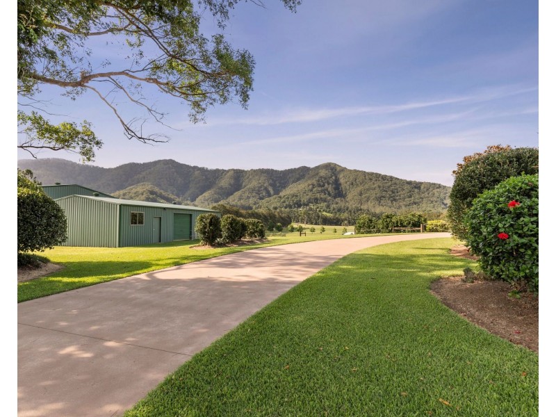 246 Crossmaglen Road, Bonville NSW 2441