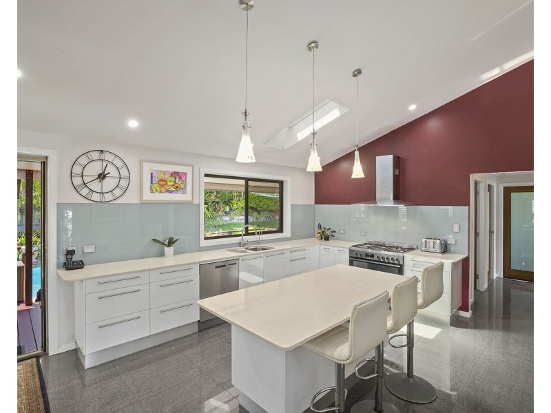 6 Cunningham Crescent, Sawtell NSW 2452