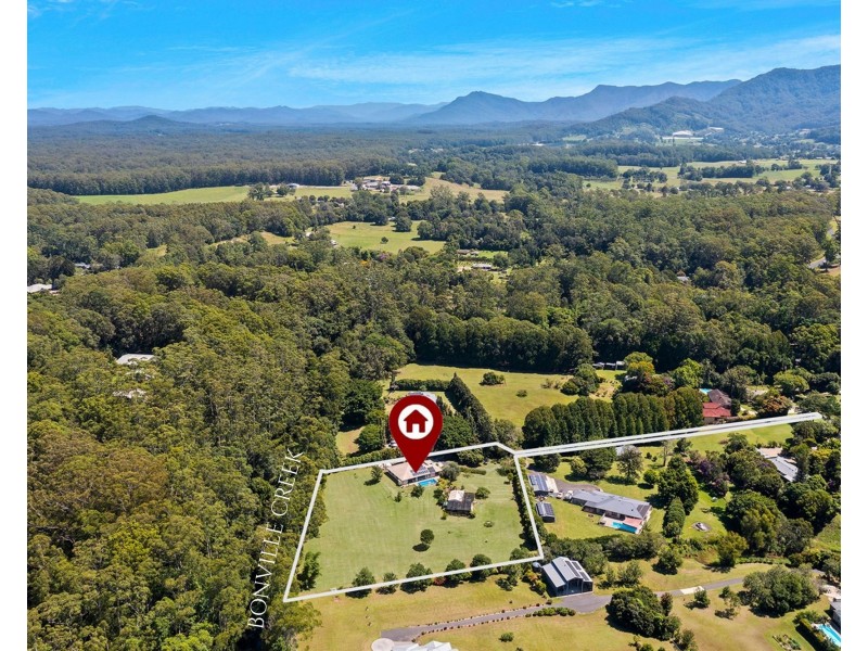 215 Braford Drive, Bonville NSW 2441