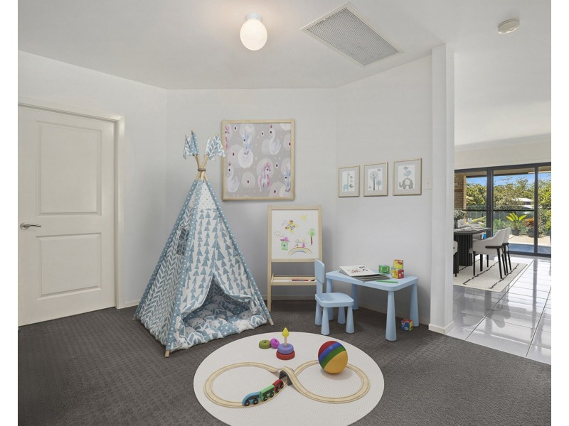 215 Braford Drive, Bonville NSW 2441