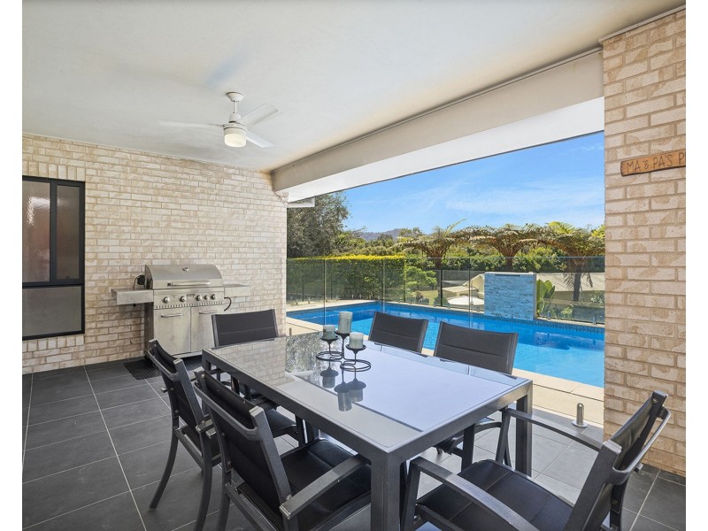 215 Braford Drive, Bonville NSW 2441