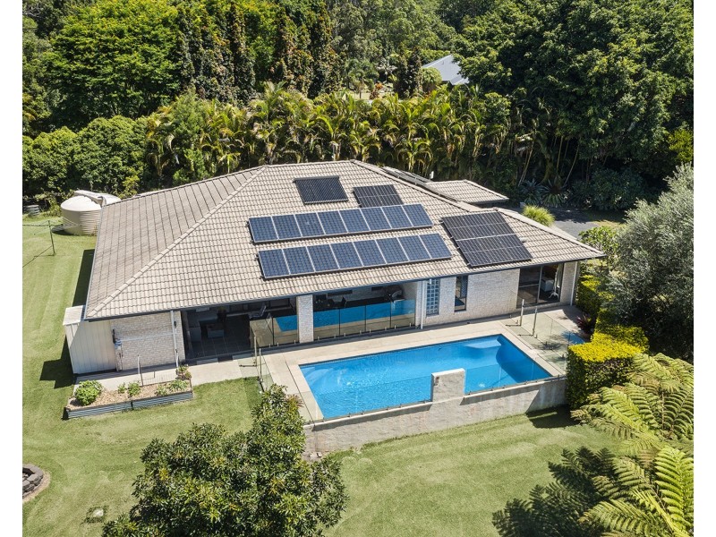 215 Braford Drive, Bonville NSW 2441