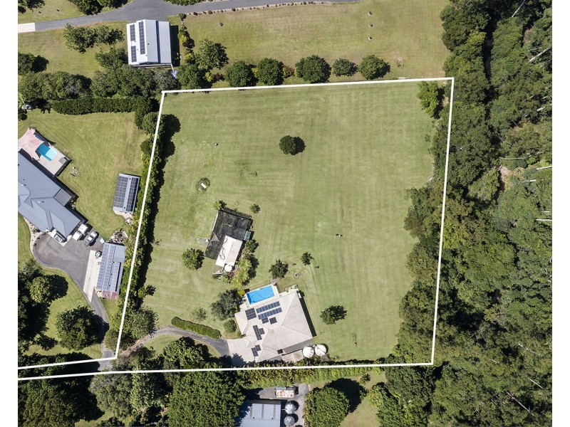 215 Braford Drive, Bonville NSW 2441