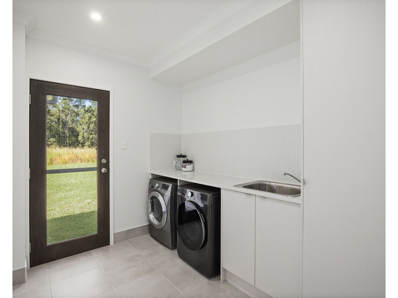 123 Full Circle Crescent, Bonville NSW 2441