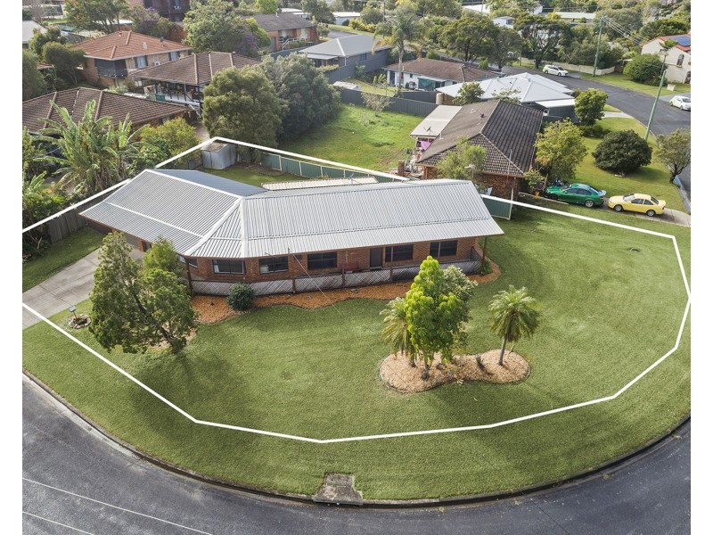 14 Wybalena Crescent, Toormina NSW 2452