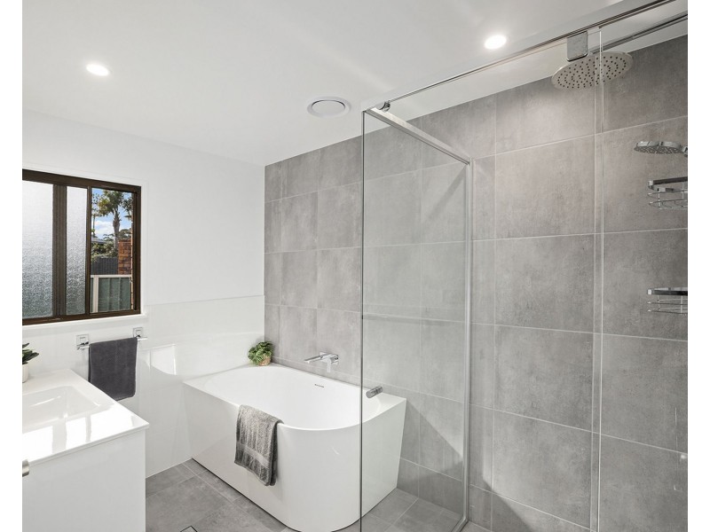 14 Wybalena Crescent, Toormina NSW 2452