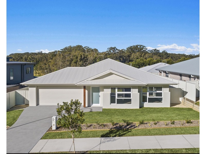 3 Turtle Rise, Bonville NSW 2441