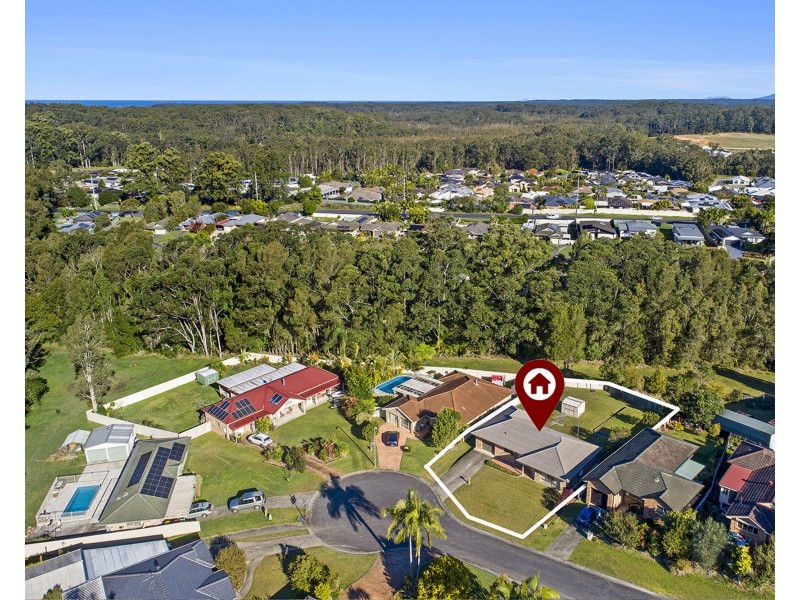4 Friendship Close, Boambee East NSW 2452