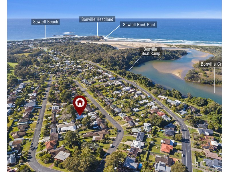 27B Dirrigeree Crescent, Sawtell NSW 2452