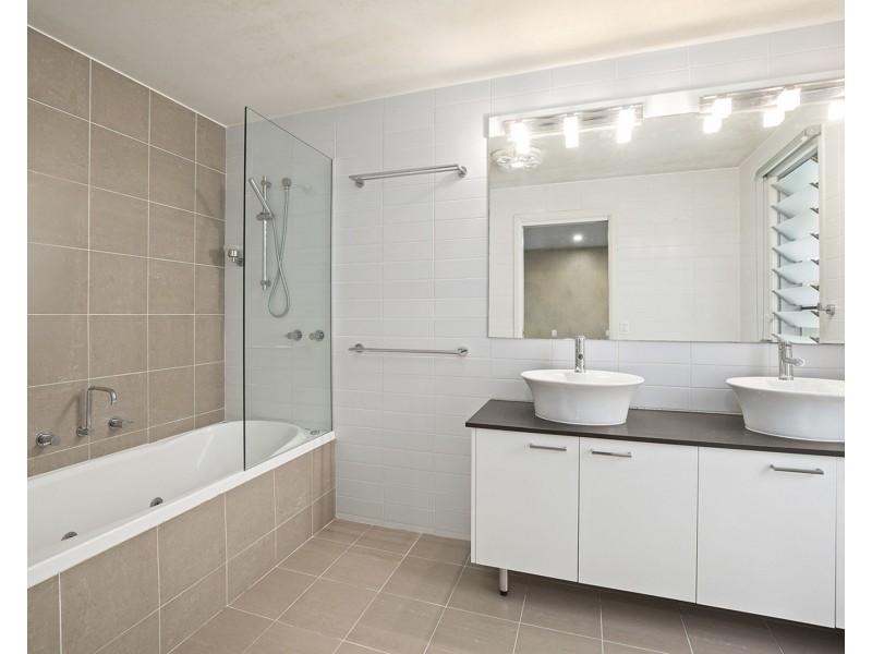 27B Dirrigeree Crescent, Sawtell NSW 2452