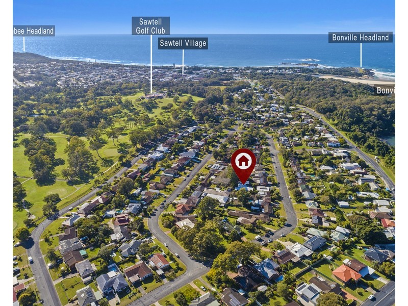 27B Dirrigeree Crescent, Sawtell NSW 2452