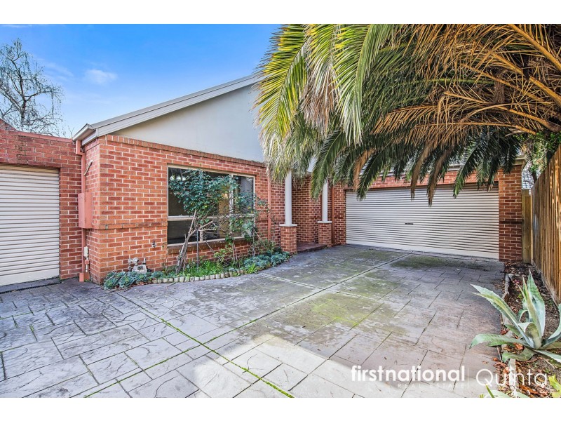 2/2 Lyons Street, Mount Waverley VIC 3149