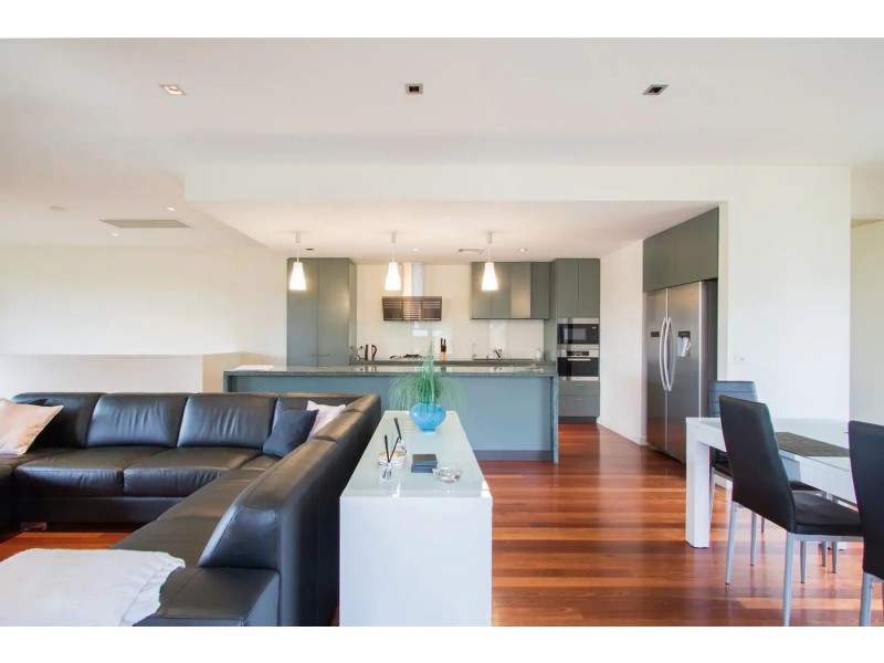 26 Oak Court, Chirnside Park VIC 3116