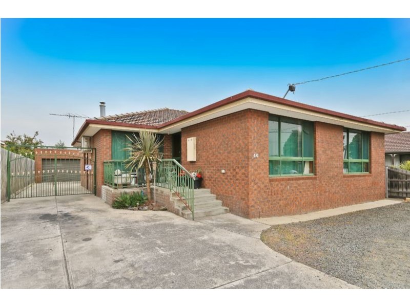 40 Festival Grove, Lalor VIC 3075