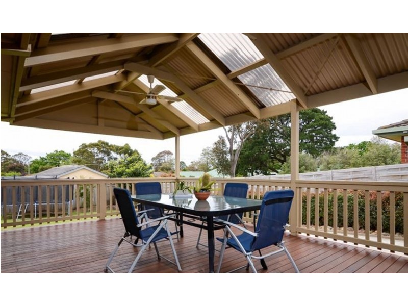 39 Robin Drive, Carrum Downs VIC 3201