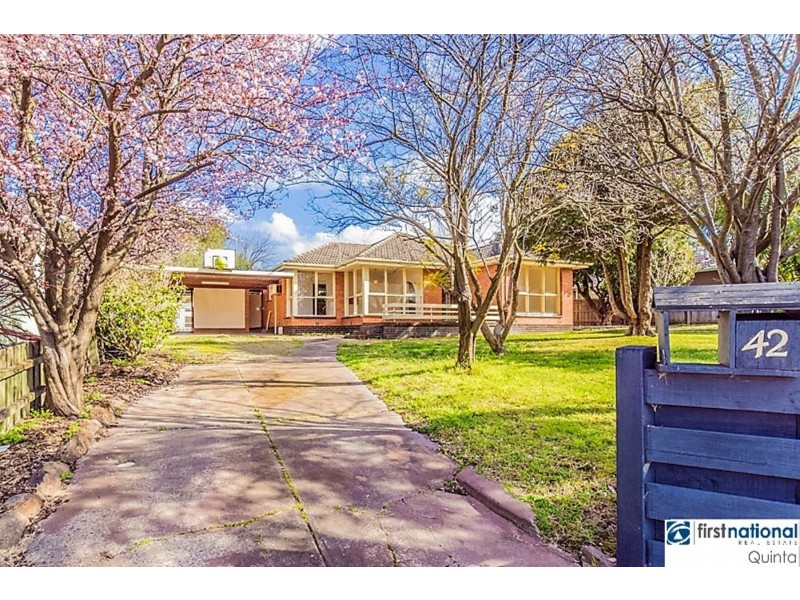 42 Ireland Avenue, Wantirna South VIC 3152