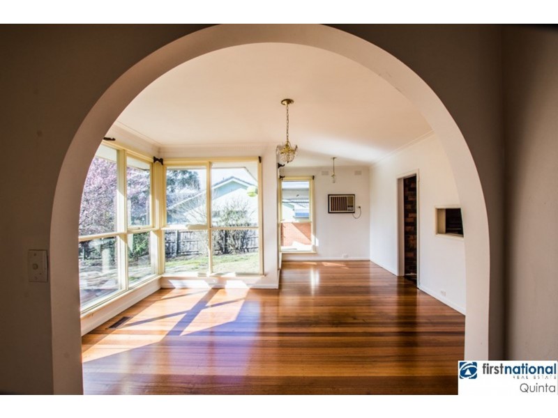 42 Ireland Avenue, Wantirna South VIC 3152