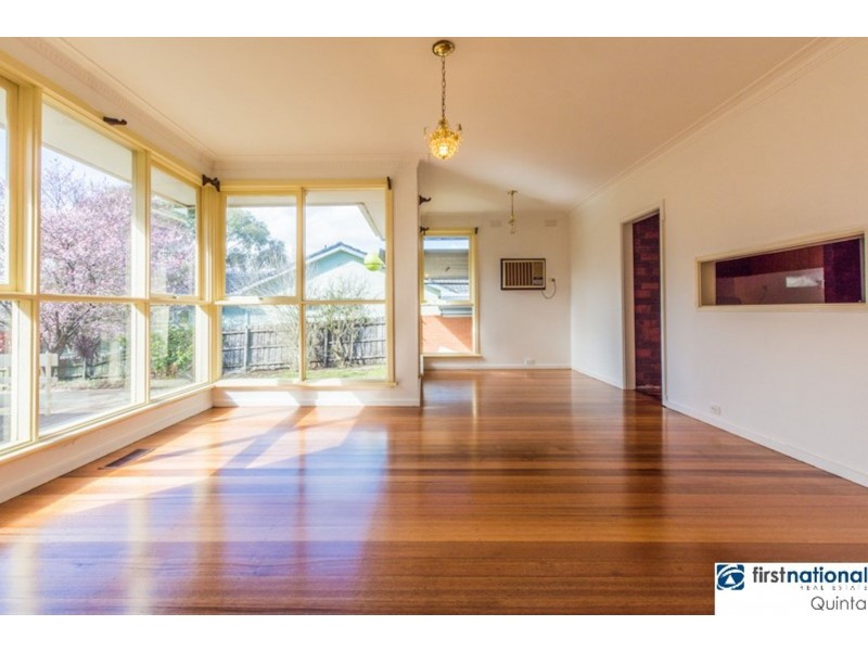 42 Ireland Avenue, Wantirna South VIC 3152