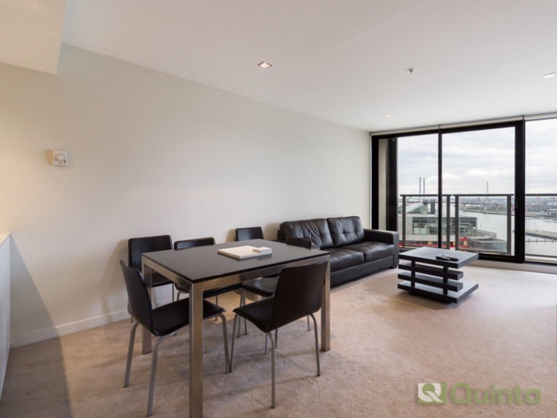 1703/100 Harbour Esplanade, Docklands VIC 3008