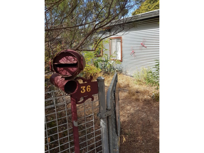 36 Reef Street, Maldon VIC 3463