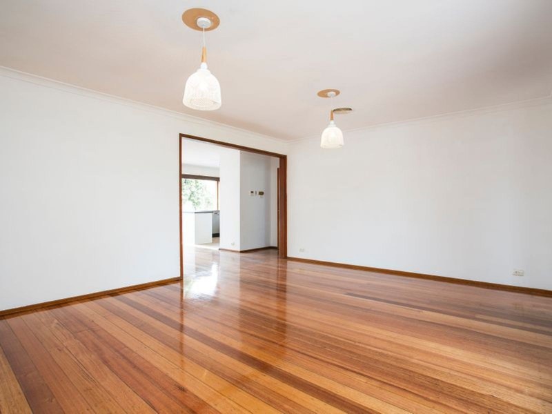 898 Ballarat Road, Deer Park VIC 3023