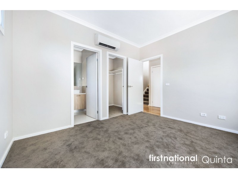 2/95 Scoresby Road, Bayswater VIC 3153