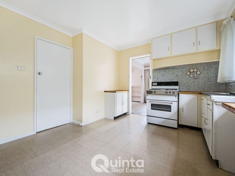 55 Hilltop Crescent, Burwood East VIC 3151